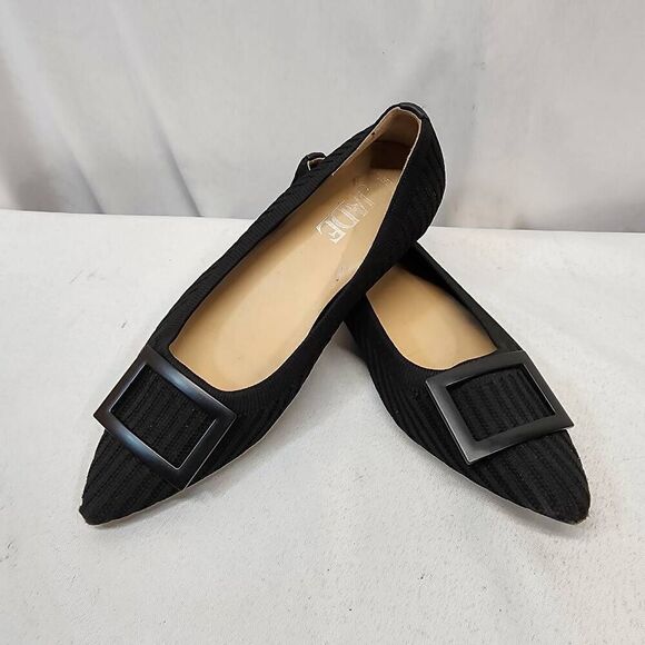 Women's Jade Black Pointy Heal Buckle Ballet Flats Size 6.5 - Picture 2 of 9
